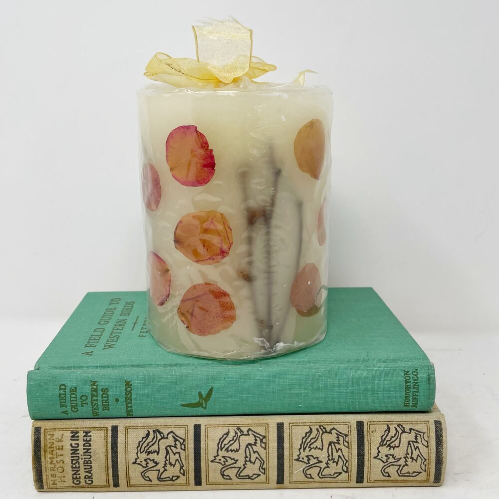 Vintage Bed Bath & Beyond 4" x 5" Inlaid Candle Rose Petals